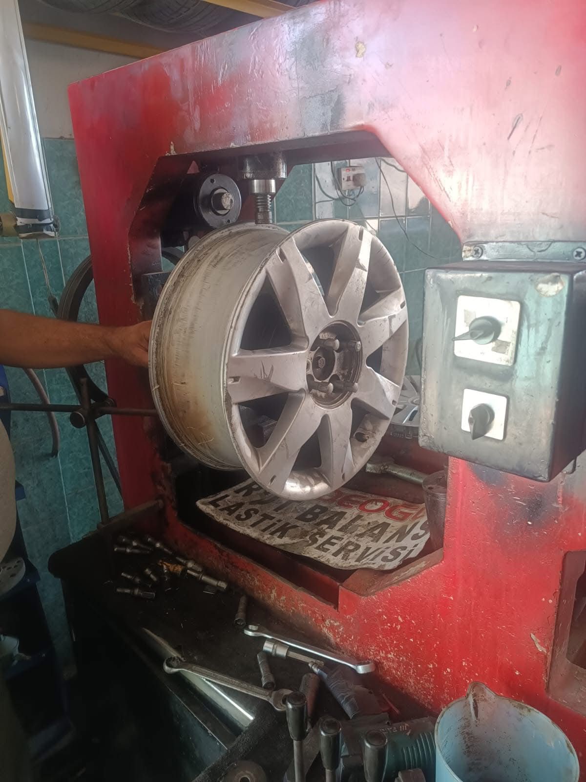 DEDEOĞLU LASTİK 05338569365 >KIBRIS< 